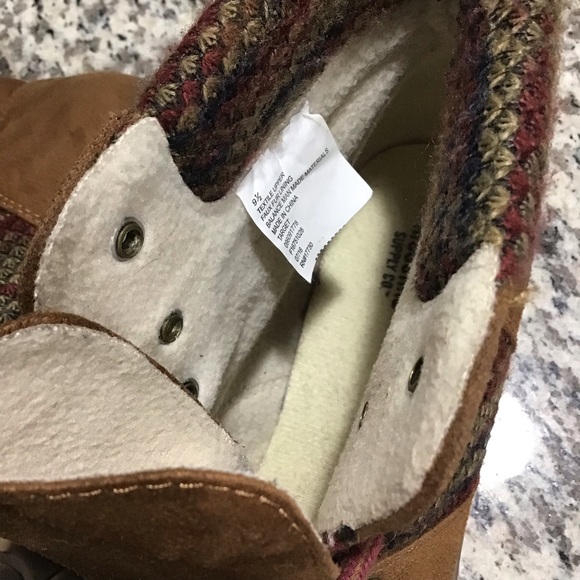 Mossimo Supply Women’s Ankle Hiker Boots - Picture 2 of 3